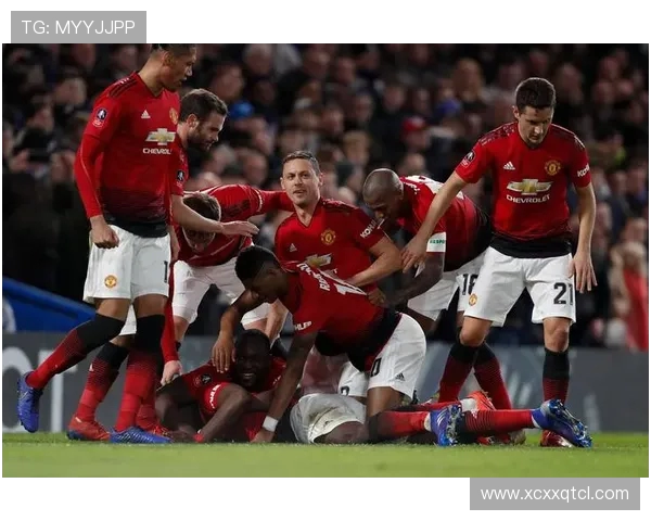 曼联与切尔西激战前瞻 双方争锋再续英超经典对决