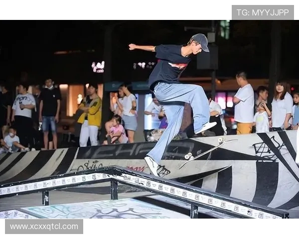 滑板精英赛回顾：成都极限运动队的团队意识与表现分析