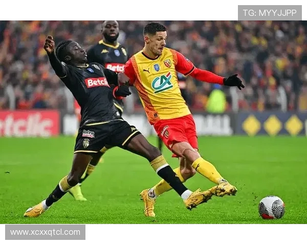 摩纳哥与尼斯展开激烈对决 谁将成为法甲新霸主的有力争夺者