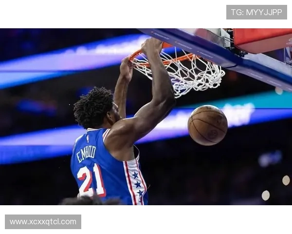 乔尔恩比德的篮球之路与未来展望解析